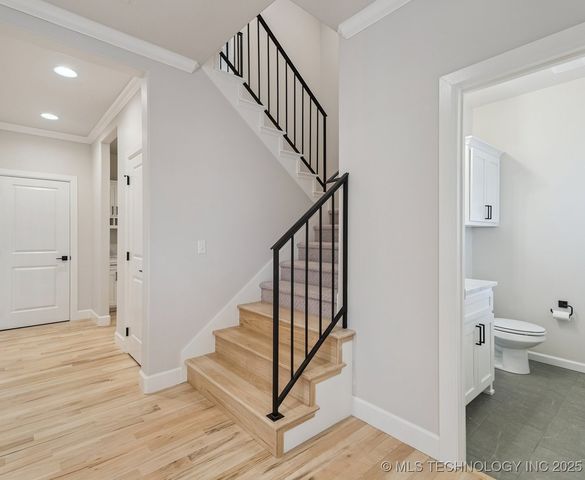 8320 E 106th Place North, Owasso, OK 74055