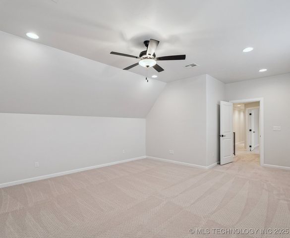 8320 E 106th Place North, Owasso, OK 74055