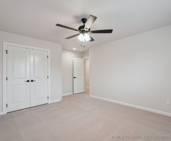 8320 E 106th Place North, Owasso, OK 74055