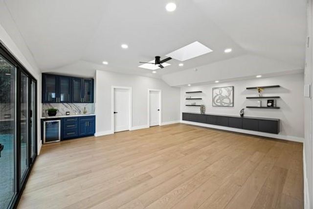 6143 Ella Lee Lane, Houston, TX 77057