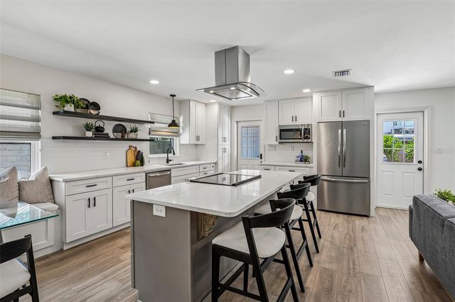 4708 W NEPTUNE STREET, Tampa, FL 33629