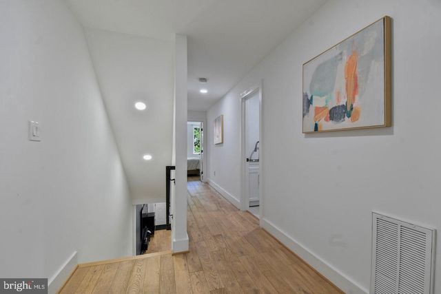 1427 K ST SE, Washington, DC 20003