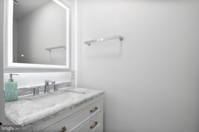 1427 K ST SE, Washington, DC 20003