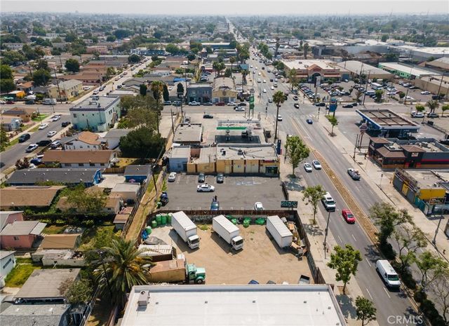 235 E Manchester, Los Angeles, CA 90003