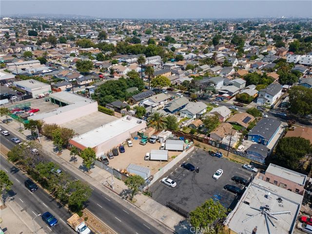 235 E Manchester, Los Angeles, CA 90003