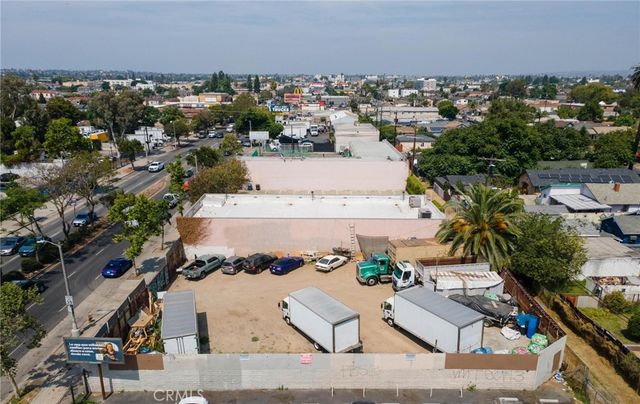 235 E Manchester, Los Angeles, CA 90003