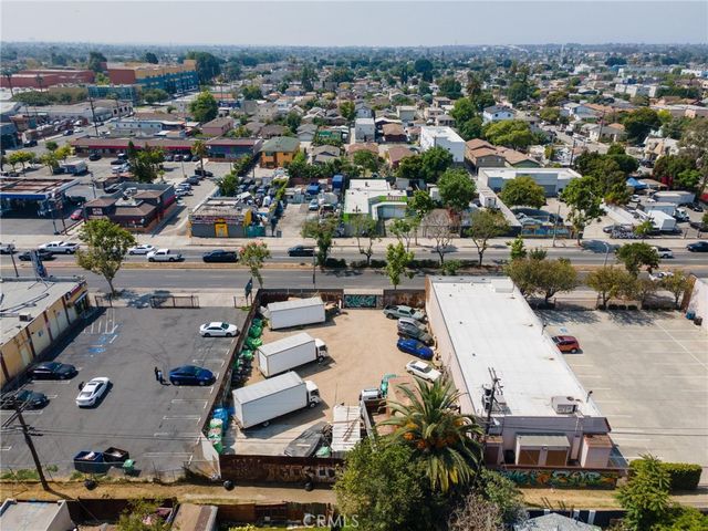 235 E Manchester, Los Angeles, CA 90003