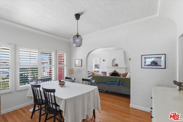 3411 Larga Avenue, Los Angeles, CA 90039