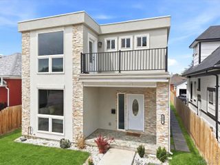 2409 W 38th Avenue, Denver, CO 80211