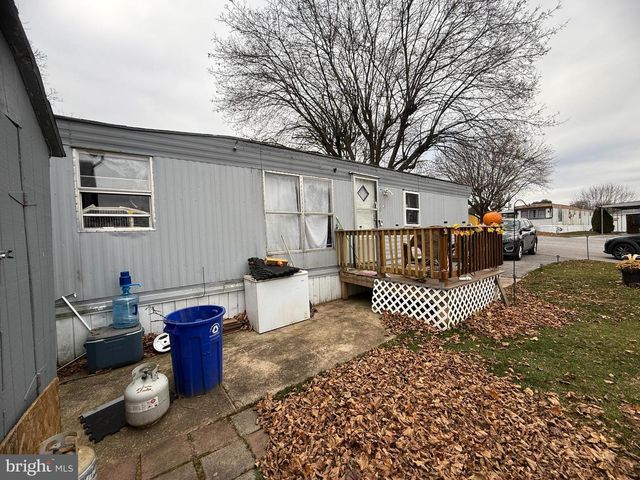 514 RIDGEVIEW DR, York, PA 17402