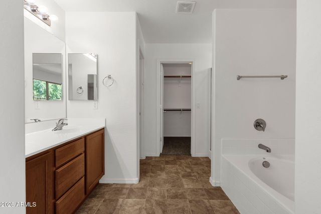 338 N WESLEY --, Mesa, AZ 85207