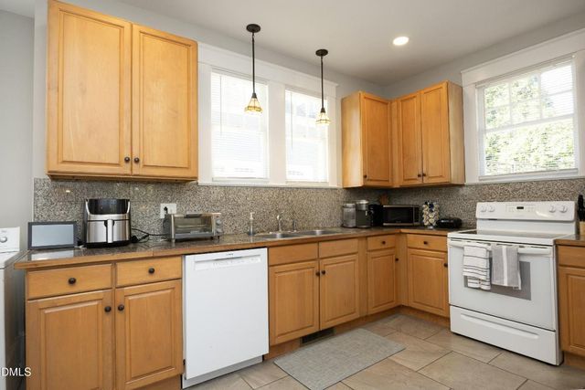 206 Ashe Avenue, Raleigh, NC 27605