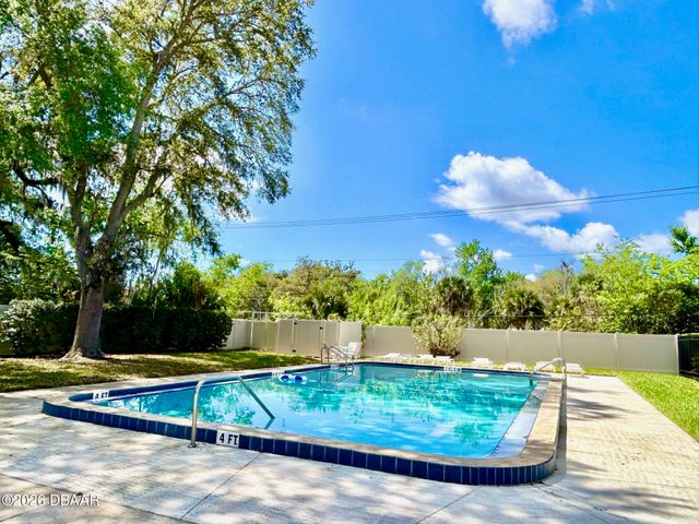 122 Moonstone Court, Port Orange, FL 32129