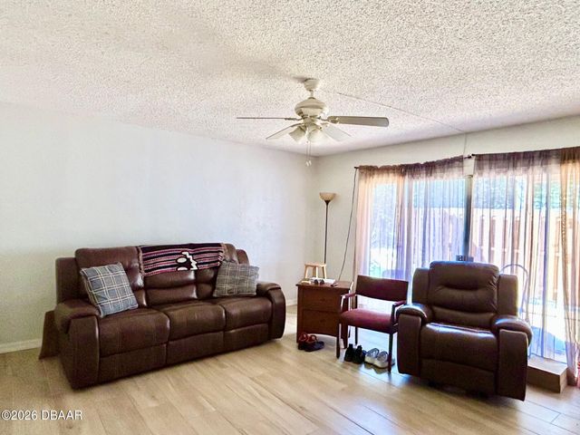 122 Moonstone Court, Port Orange, FL 32129