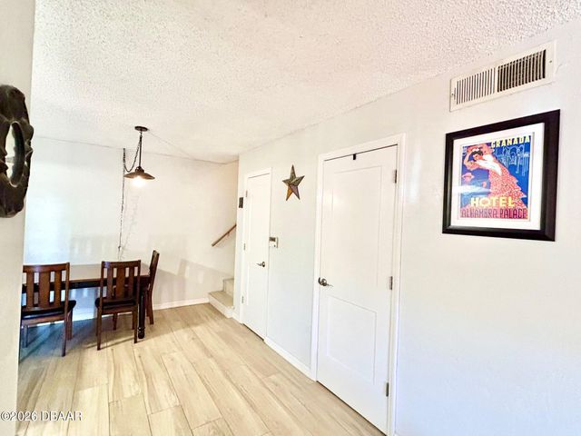 122 Moonstone Court, Port Orange, FL 32129