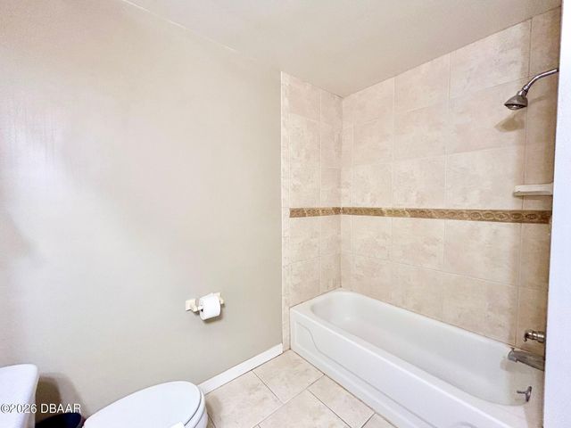 122 Moonstone Court, Port Orange, FL 32129