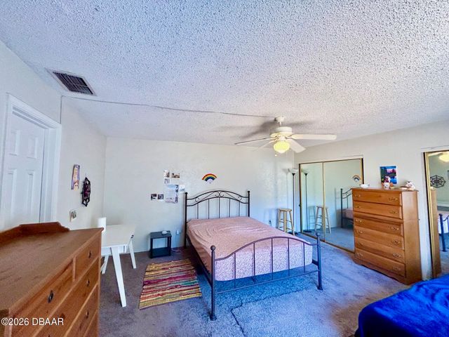 122 Moonstone Court, Port Orange, FL 32129