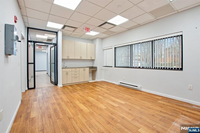 535 Grand Avenue, Englewood, NJ 07631