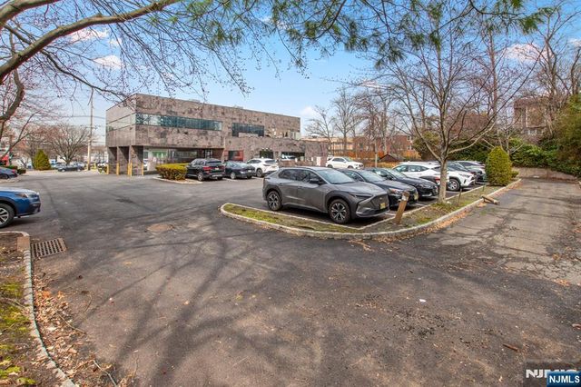 535 Grand Avenue, Englewood, NJ 07631