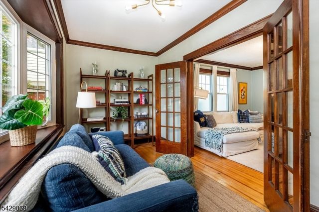 97 Boyden Ave, Maplewood Twp., NJ 07040