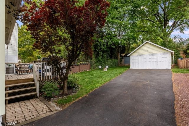 97 Boyden Ave, Maplewood Twp., NJ 07040