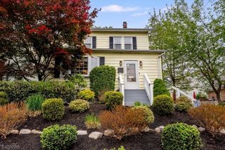 97 Boyden Ave, Maplewood Twp., NJ 07040