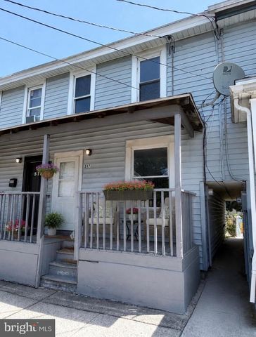 517 LINDEN AVE, Burlington, NJ 08016