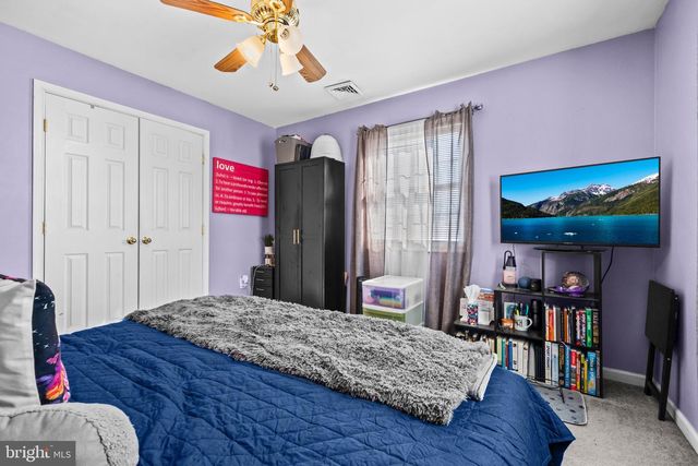 2218 S MONROE ST, Arlington, VA 22206