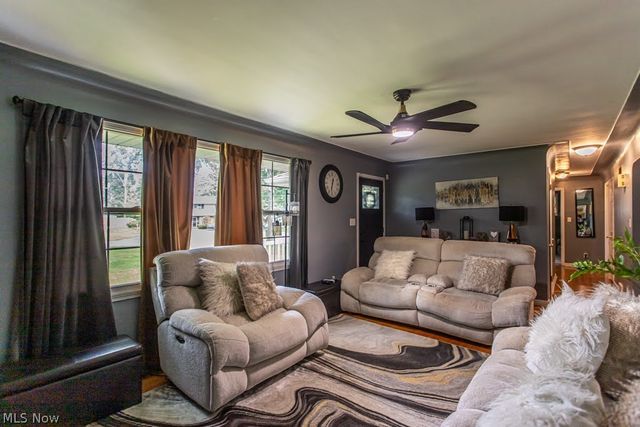 503 E Montrose Street, Youngstown, OH 44505
