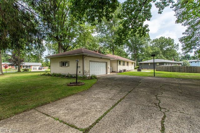 503 E Montrose Street, Youngstown, OH 44505