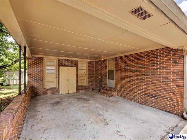 400 Woodward Dr, Conway, SC 29527