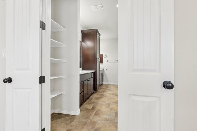 138 Gable ST, Kyle, TX 78640