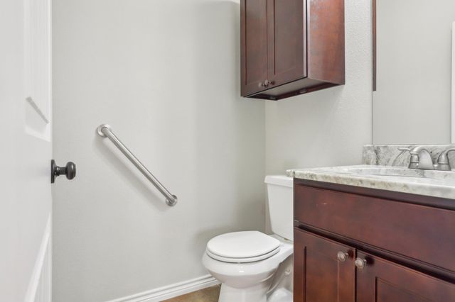 138 Gable ST, Kyle, TX 78640