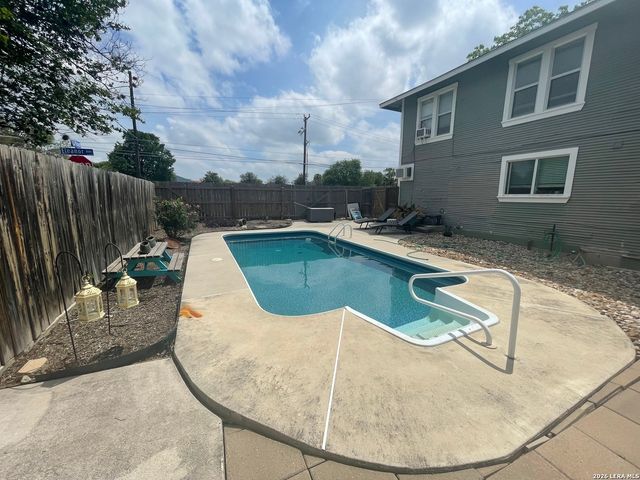 743 Eleanor Ave Apt 101, San Antonio, TX 78209