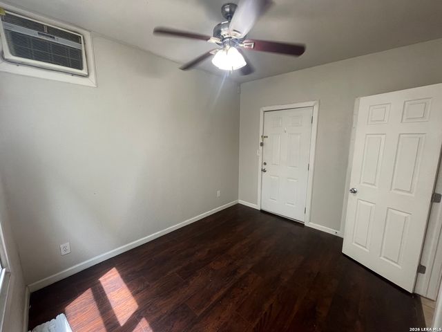 743 Eleanor Ave Apt 101, San Antonio, TX 78209