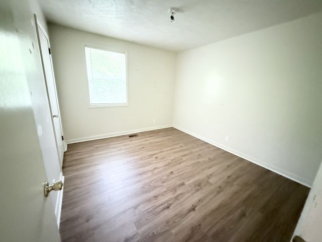 3280 Niagara Ct, Nashville, TN 37214