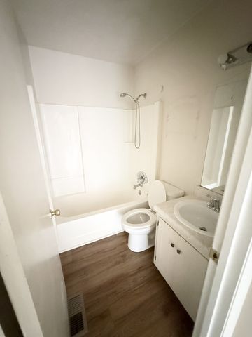 3280 Niagara Ct, Nashville, TN 37214