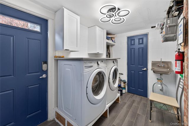 2033 Hering Avenue, Bronx, NY 10461