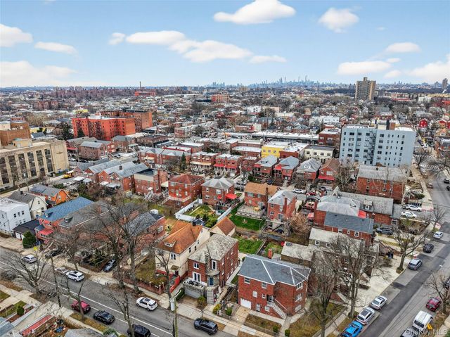 2033 Hering Avenue, Bronx, NY 10461