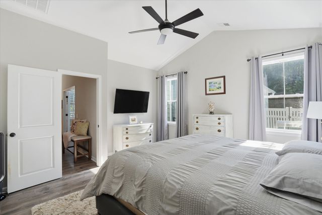 79 Crossandra Avenue, Summerville, SC 29483