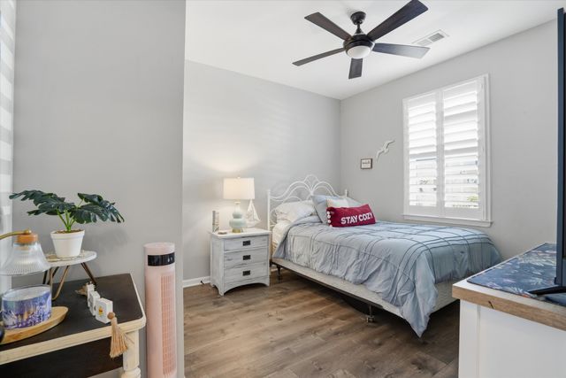 79 Crossandra Avenue, Summerville, SC 29483