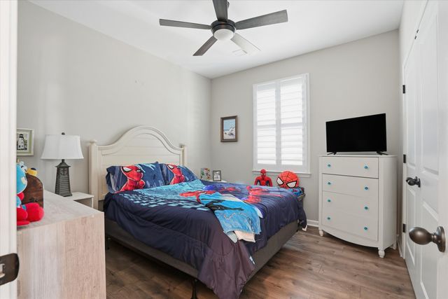 79 Crossandra Avenue, Summerville, SC 29483