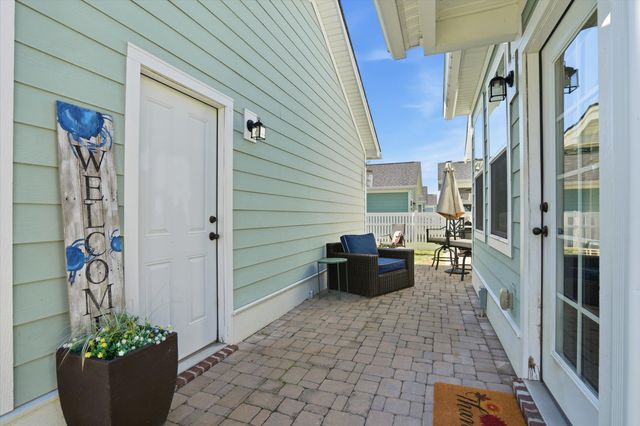 79 Crossandra Avenue, Summerville, SC 29483