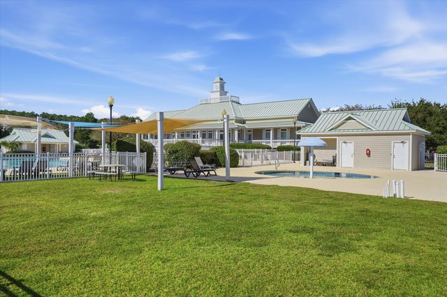 79 Crossandra Avenue, Summerville, SC 29483