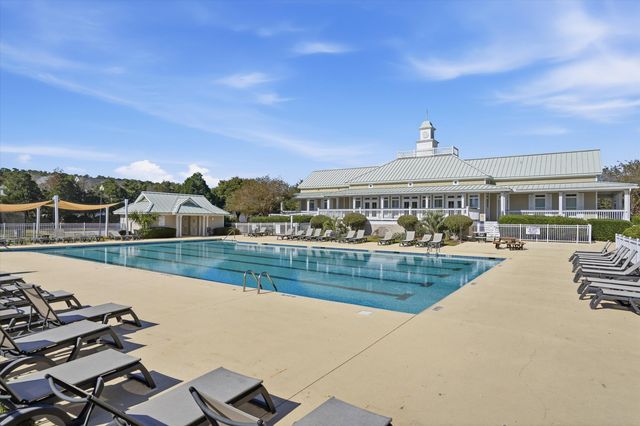 79 Crossandra Avenue, Summerville, SC 29483