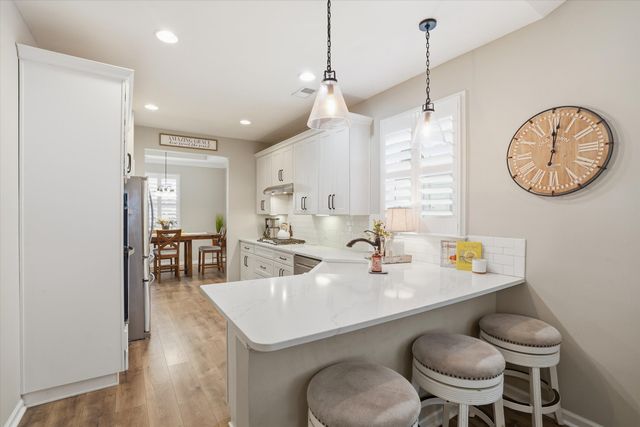 79 Crossandra Avenue, Summerville, SC 29483