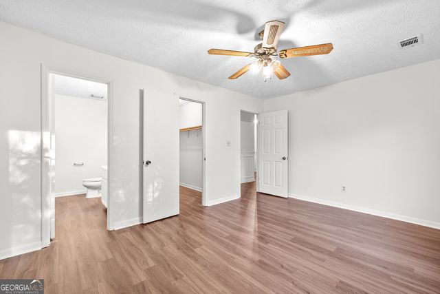 10448 Tara Pointe, Jonesboro, GA 30238