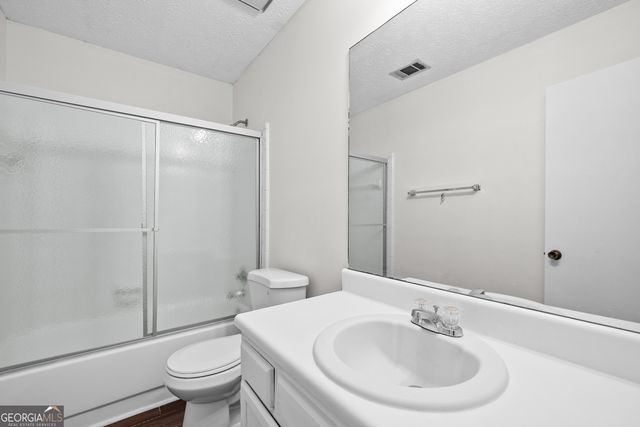 10448 Tara Pointe, Jonesboro, GA 30238