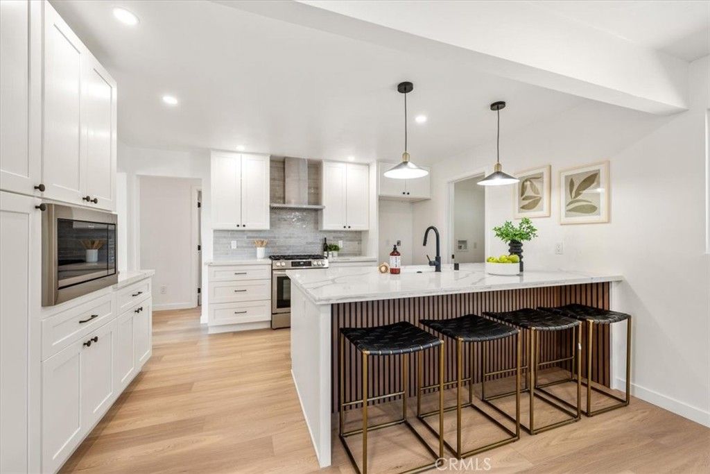 Image 3 of property listing at 1120 Sunset, Arroyo Grande, CA 93420