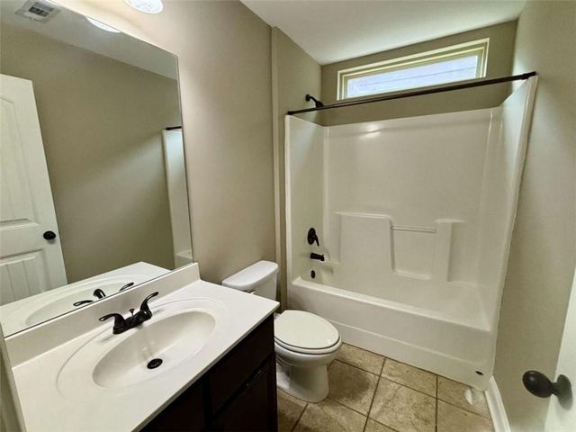 4668 Hidden Creek Drive, Gainesville, GA 30504